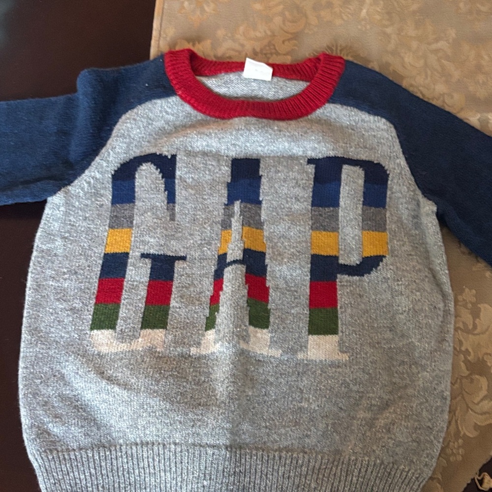 GAP Multicolor Logo Knit Sweater